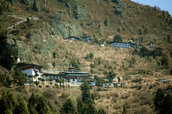 bp-3-view-tharpaling-monastery-bhumthang View of Tharpaling Monastery (lower) and Chödrak Monastery (upper)—sacred sites of Longchen Rabjam.